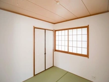 【神奈川県/横浜市鶴見区栄町通】鶴見区栄町通2丁目　中古戸建 和室：2階