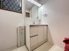 【神奈川県/川崎市幸区古市場】川崎市幸区古市場二丁目戸建 洗面所