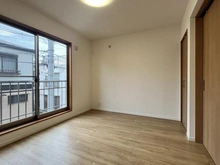 【神奈川県/川崎市幸区古市場】川崎市幸区古市場二丁目戸建 洋室：2階約6.0帖