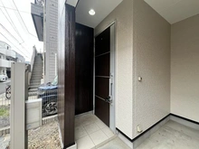 【神奈川県/川崎市幸区古市場】川崎市幸区古市場二丁目戸建 玄関