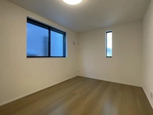 【神奈川県/横浜市鶴見区上末吉】横浜市鶴見区上末吉5丁目　新築戸建　B号棟 サービスルーム（納戸）