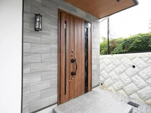 【神奈川県/横浜市鶴見区北寺尾】フォーシーズンズコート北寺尾II No.12 玄関