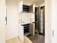 【神奈川県/横浜市鶴見区北寺尾】フォーシーズンズコート北寺尾II No.12 収納