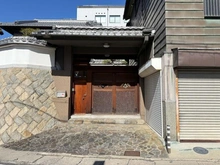 【大阪府/枚方市禁野本町】枚方市禁野本町2丁目　中古戸建 玄関