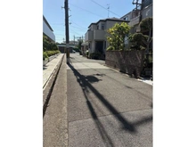 【大阪府/茨木市西河原】茨木市西河原一丁目　中古戸建て 前面道路