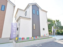 【大阪府/枚方市北楠葉町】枚方北楠葉町　A号棟 外観：全2棟　写真中央