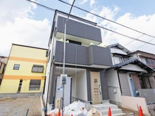 【大阪府/高槻市明野町】高槻市第5明野町　新築戸建 建築中の外観