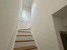 【大阪府/高槻市東五百住町】高槻市東五百住町二丁目 階段