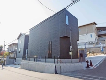 【大阪府/茨木市北春日丘】茨木市北春日丘2丁目　戸建 外観