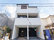 【大阪府/高槻市津之江町】高槻市第14津之江町　新築戸建 外観：1区画（写真中央）