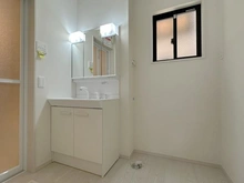 【大阪府/高槻市東五百住町】大阪府高槻市東五百住町1期1号棟 新築戸建 洗面所