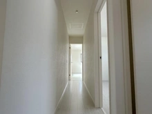 【大阪府/高槻市東五百住町】高槻市東五百住町1期2号棟 新築戸建 廊下