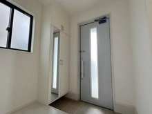 【大阪府/高槻市東五百住町】高槻市東五百住町1期2号棟 新築戸建 玄関