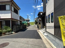【大阪府/高槻市芝生町】高槻市芝生町二丁目　新築戸建 前面道路