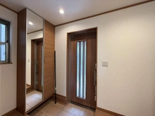 【大阪府/高槻市東五百住町】東五百住町3丁目 中古戸建 玄関