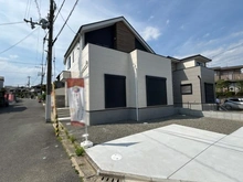【大阪府/高槻市南平台】高槻市南平台二丁目　戸建　1号棟 外観：全2区画　左側