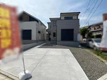 【大阪府/高槻市南平台】高槻市南平台二丁目　戸建　2号棟 駐車場