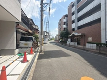 【大阪府/枚方市黄金野】枚方市黄金野1丁目 新築戸建 前面道路