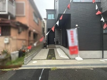 【大阪府/枚方市伊加賀栄町】枚方市伊加賀栄町 新築戸建 駐車場