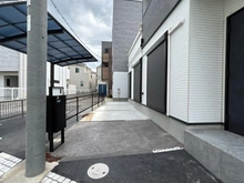 【大阪府/摂津市鳥飼西】摂津市鳥飼西一丁目　戸建 駐車場