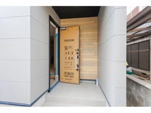 【大阪府/高槻市東和町】高槻市東和町　新築戸建 玄関