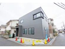 【大阪府/茨木市上野町】茨木市上野町5丁目新築戸建 外観