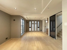 【東京都/品川区南品川】南品川五丁目 借地権付新築戸建1号棟 リビング・ダイニング