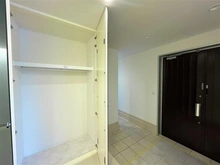 【東京都/杉並区今川】杉並区今川中古戸建 玄関