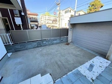 【東京都/杉並区今川】杉並区今川中古戸建 アプローチ