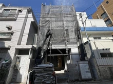 【東京都/品川区荏原】品川区荏原7丁目新築戸建て 建築中の外観：中央