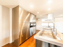 【東京都/杉並区和田】グランカレス中野富士見町ハウス 収納：食器棚