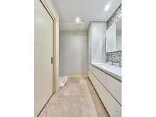 【東京都/中野区本町】中野区本町2丁目中古戸建 洗面所