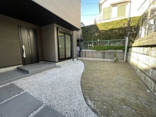 【東京都/中野区松が丘】中野区松が丘1丁目　新築戸建 アプローチ