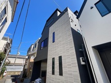 【東京都/北区上中里】北区上中里2丁目　新築戸建て 建築中の外観