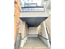 【東京都/練馬区栄町】練馬区栄町　新築戸建 建築中の外観