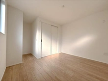 【東京都/練馬区栄町】練馬区栄町　新築戸建 洋室