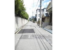 【大阪府/豊中市服部西町】豊中市服部西町3丁目　2号棟 前面道路
