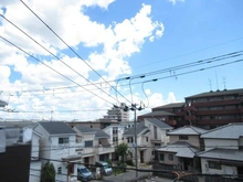 【大阪府/豊中市桜の町】豊中市桜の町二丁目　新築戸建 眺望：※3階東側バルコニーから（南東方向）