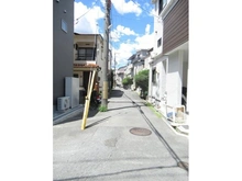 【大阪府/豊中市桜の町】豊中市桜の町二丁目　新築戸建 前面道路：※東側