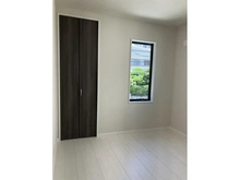 【大阪府/池田市五月丘】池田市五月丘四丁目　新築戸建　A号棟 洋室