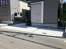 【大阪府/池田市五月丘】池田市五月丘四丁目　新築戸建　C号棟 駐車場