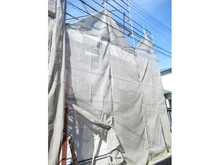 【大阪府/豊中市本町】豊中市本町九丁目　新築戸建　2号棟 建築中の外観：※全2棟の2号棟（南西側より撮影）
