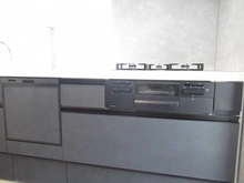 【大阪府/池田市畑】池田市畑四丁目　新築戸建 キッチン：※食洗機・三口ガスコンロ