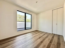 【大阪府/豊中市稲津町】豊中市稲津町3丁目　新築戸建 洋室