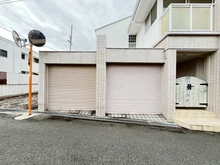 【大阪府/池田市旭丘】池田市旭丘三丁目　中古戸建 駐車場