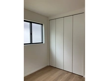 【大阪府/箕面市桜ケ丘】箕面市桜ケ丘五丁目　新築戸建 洋室
