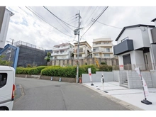 【大阪府/箕面市外院】箕面市外院三丁目　新築戸建　1号棟 前面道路