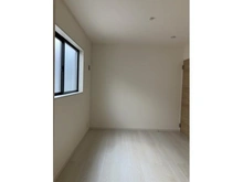 【大阪府/池田市旭丘】池田市旭丘三丁目　新築戸建　1号棟 洋室：※2階約6帖
