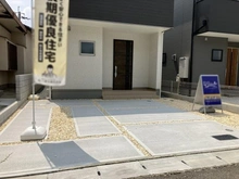 【大阪府/池田市旭丘】池田市旭丘三丁目　新築戸建　2号棟 駐車場：※駐車場２台可（サイズ制限あり）