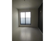 【大阪府/箕面市半町】箕面市半町四丁目　2期1号棟 洋室：※2階洋室約4.5帖